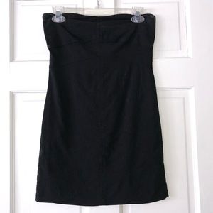 Black strapless dress